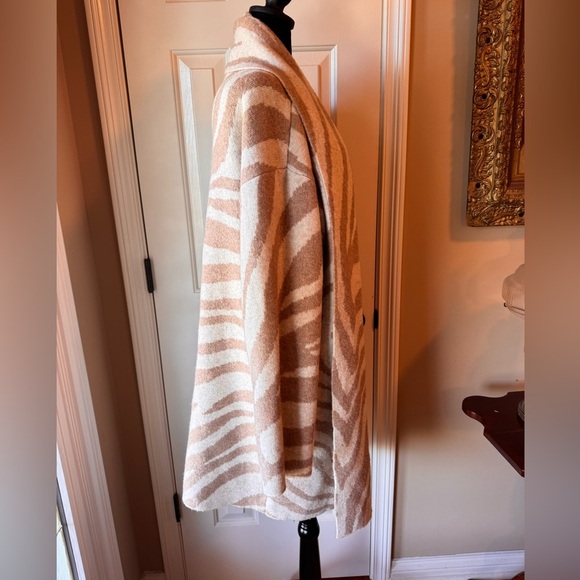 Anthropologie The Mariel Longline Beige and White Zebra Cardigan Sweater - Picture 8 of 9